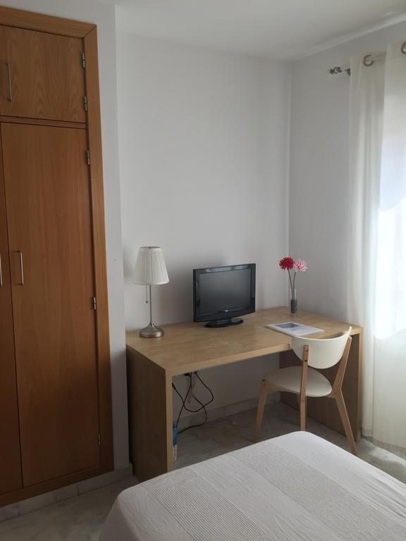 Hostal Monteluna Rociana Room photo